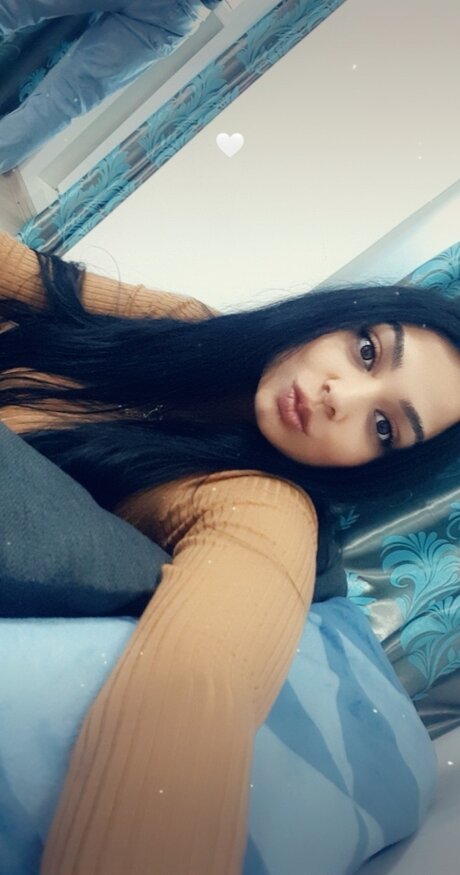 jolie ébène onlyfans art sympa image