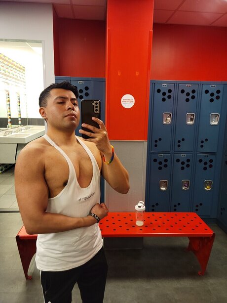 Alexis_ actrice nue photos