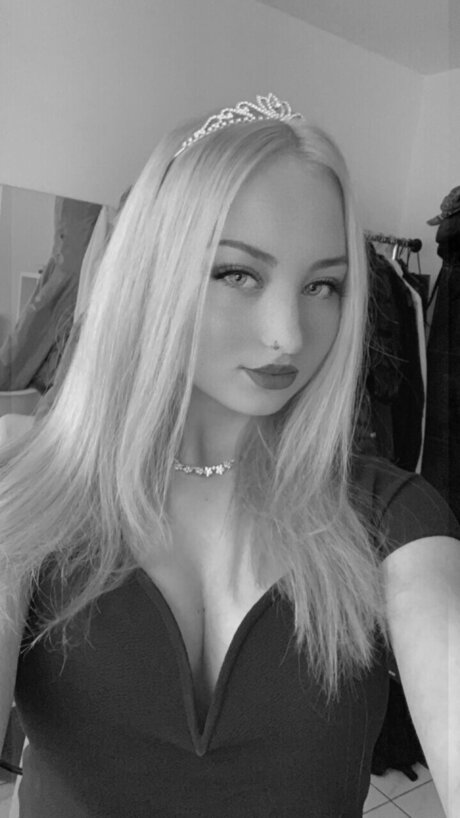 Kathi actrice porno photo