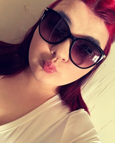 salope milf onlyfans adulte de haute qualité photo