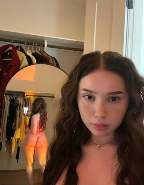 Tayler Hills star du porno sexy galerie