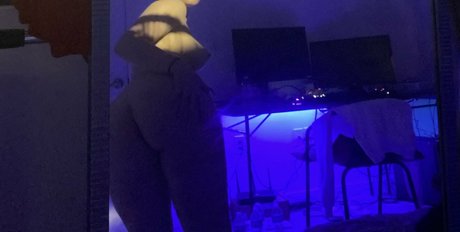 Tayler Hills star du porno sympa collection