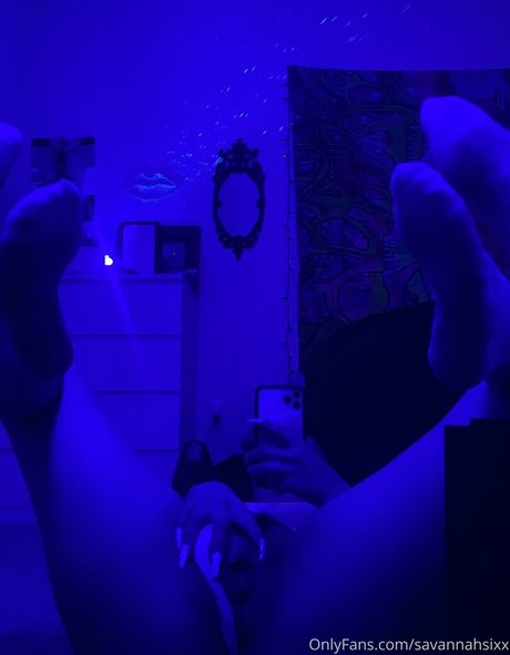 Savannah Sixx actrice pornographique galerie