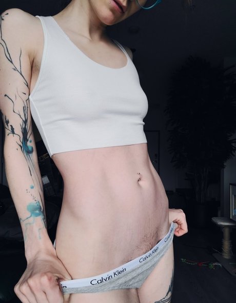 éjacule sur la langue onlyfans gratuit exclusif galeries