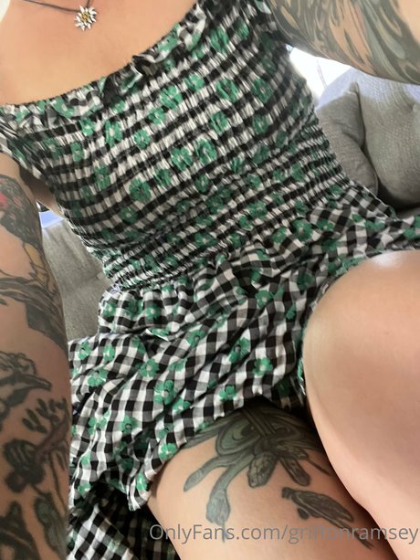 Griffon Ramsey modèle xxx photos