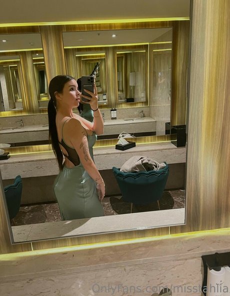 misstahlia modèle xxx images