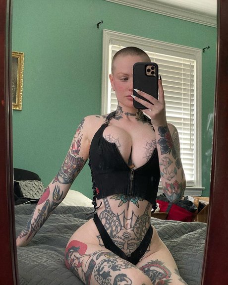 chatte giclante onlyfans jolis nus image