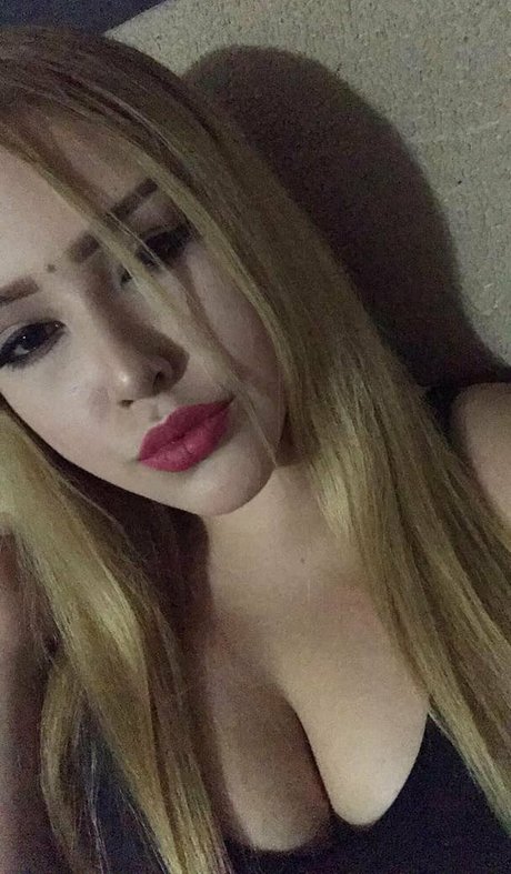 actrice onlyfans belle nue images