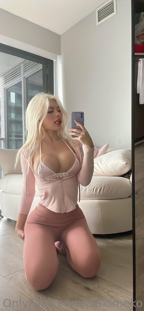 jeunes amateurs onlyfans sexy érotique image