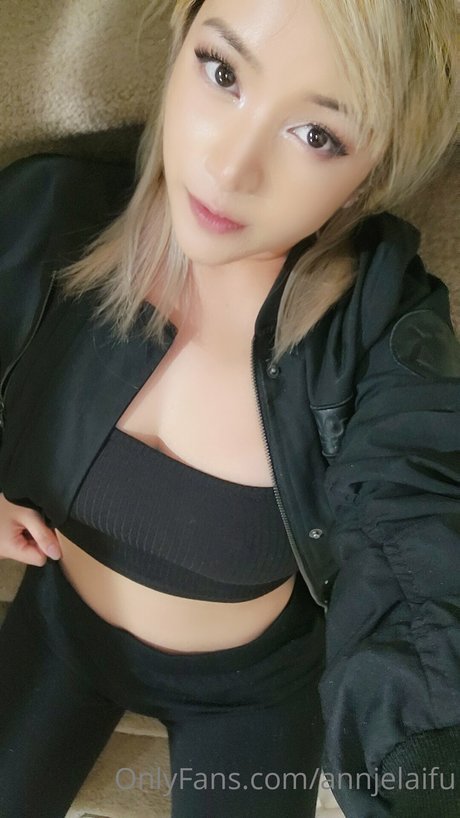 Annjelaifu meilleure star du porno images