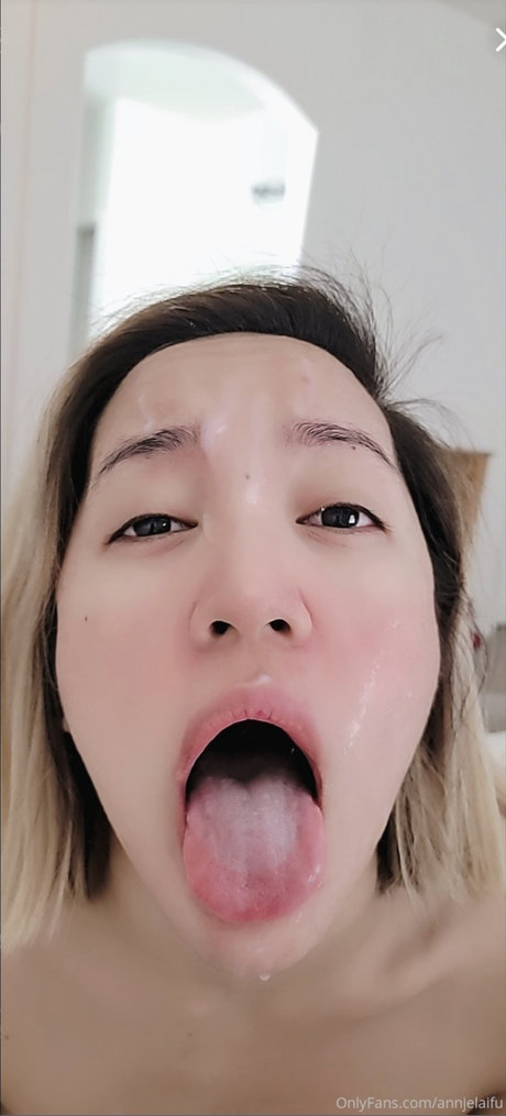 Annjelaifu modèles nus des photos