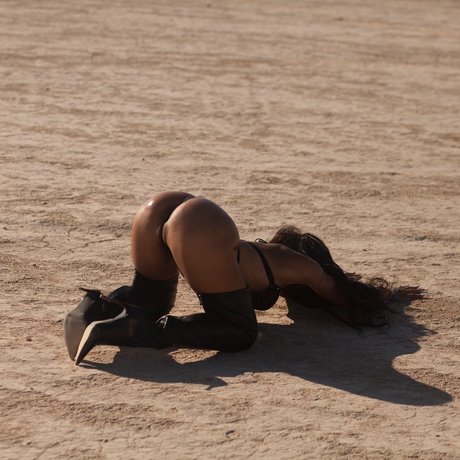 Ruhhvxo mannequin img