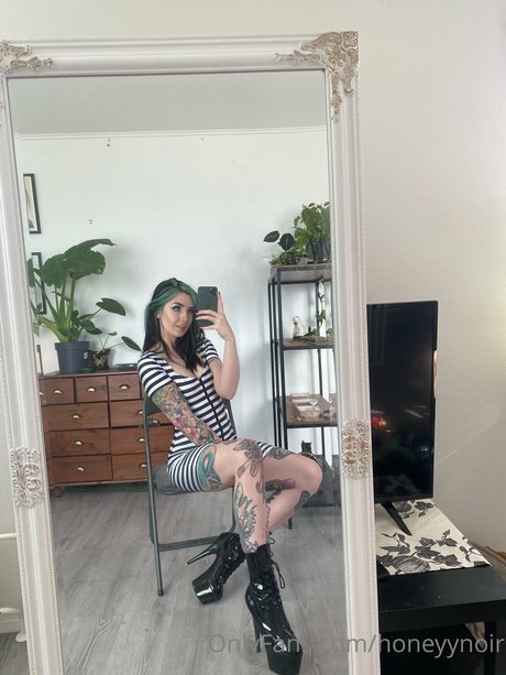 jolie ébène onlyfans haute qualité exclusive galerie