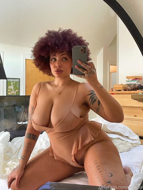 Mia Marion star du porno de haute qualité images