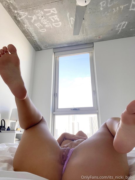 chaton courbé onlyfans nus xxx collection