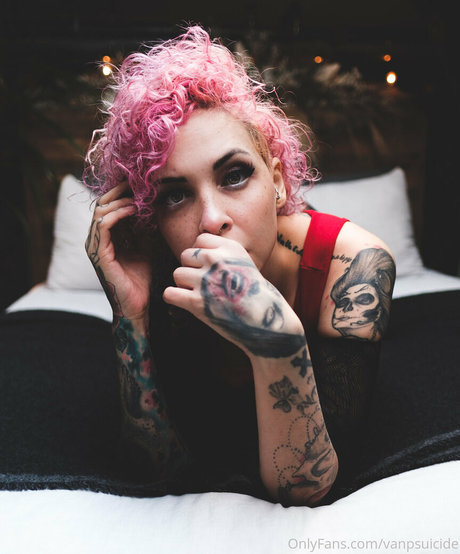 vanpsuicide star du porno xxx photos
