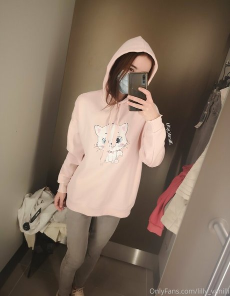 massage lesbien onlyfans jolis nus photo