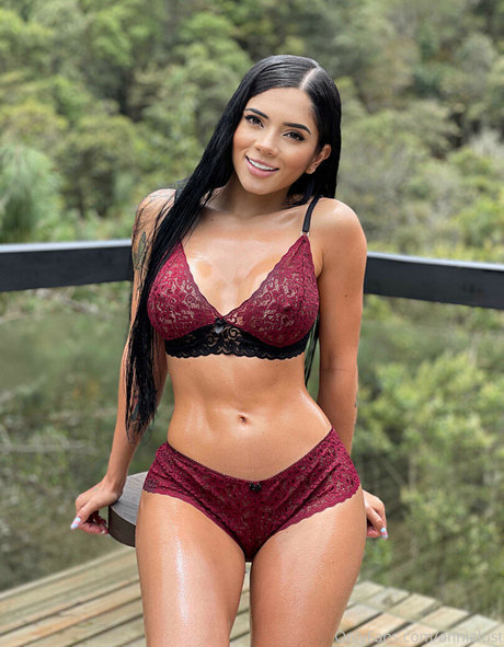 Annie Lust star du porno sexy image