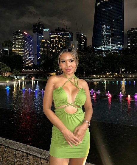 naughty dreams actrice photos