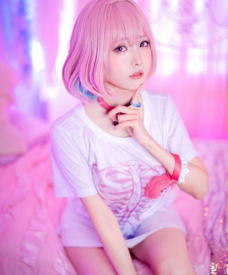 Ely Cosplay modèle hd des photos