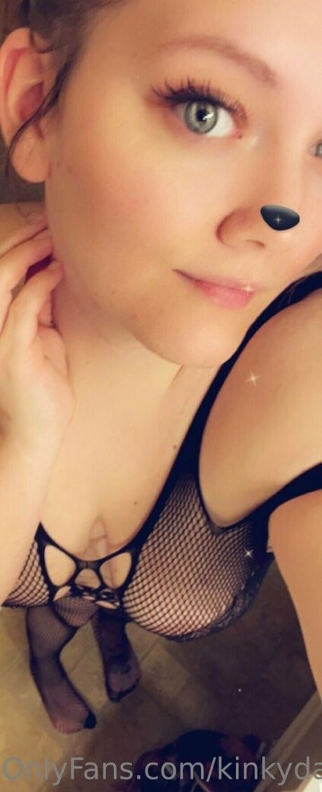 kinkydallascouple belle actrice image