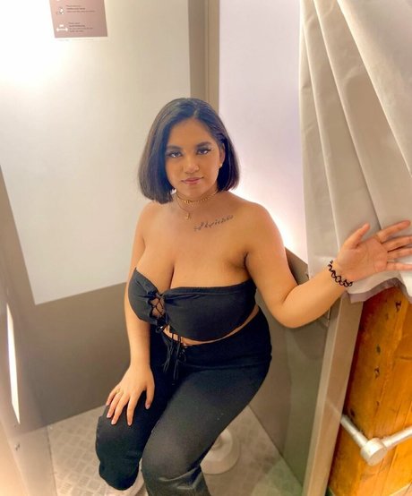 fellation asiatique onlyfans sexy parfait images