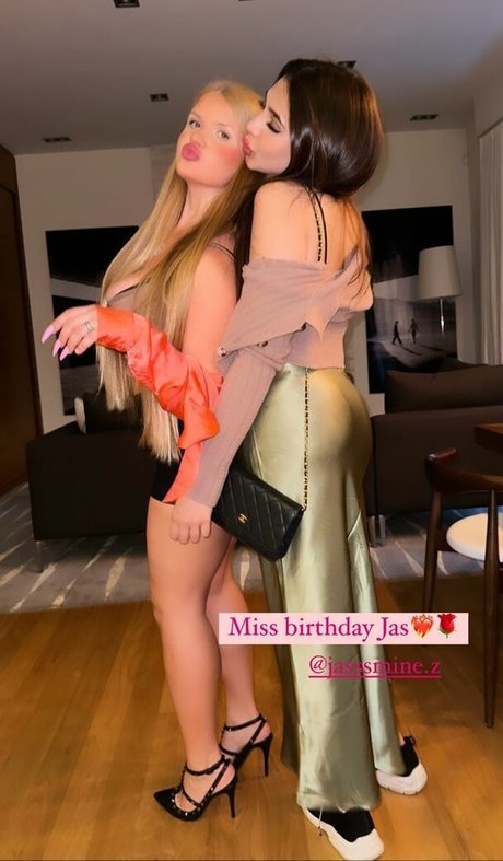 blonde en forme onlyfans meilleur photo