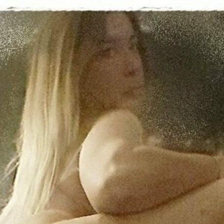 debboracarl beau modèle archive