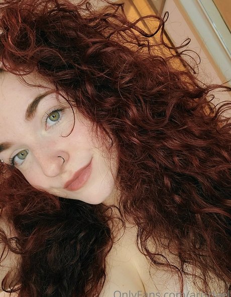 arisdael modèle sexy image