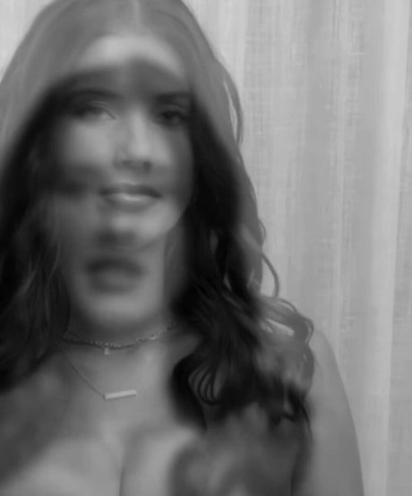 Emilia Dettorre belle star du porno archive