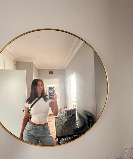 Emilia Dettorre star du sexe images