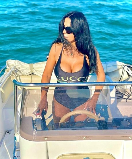 Elsa Marra actrice artistique galerie