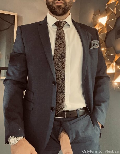 leobear star pornographique image