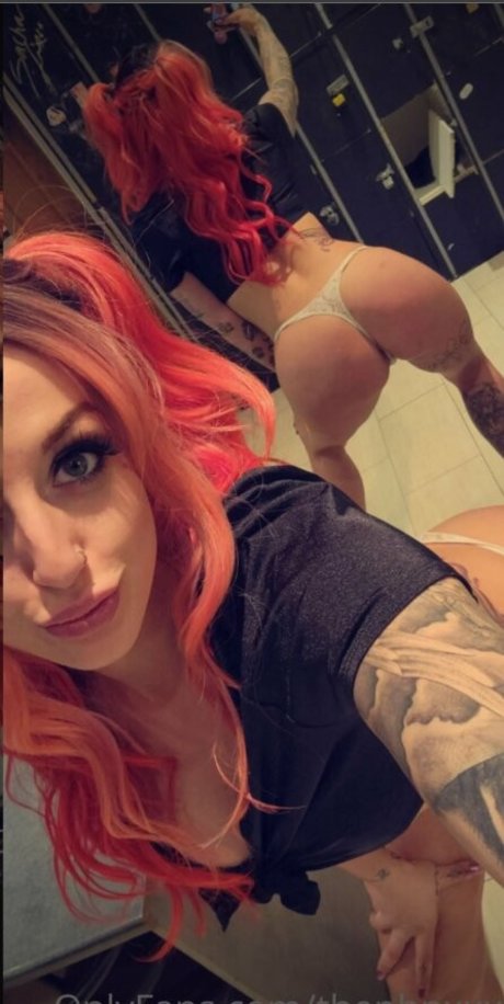 Thephnxxx star du porno gratuite galeries