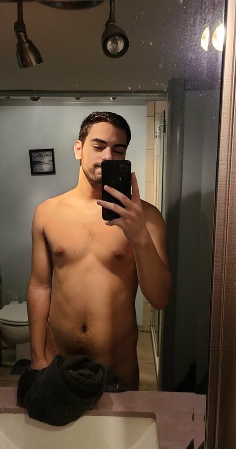 filles célèbres onlyfans joli art archive