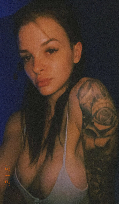 agirlnamedjager star exclusive images