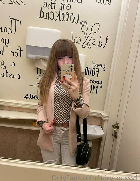 juicypusssy1 modèle magnifique images