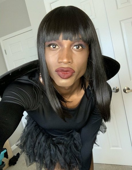 fans noirs enceintes uniquement belle érotique image