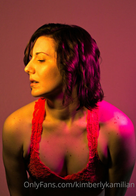 kimberlykamilianfree actrice de grande qualité photos