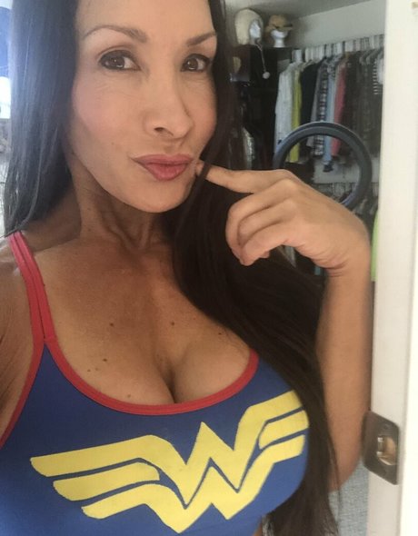 la fille dà côté onlyfans haut gratuit image