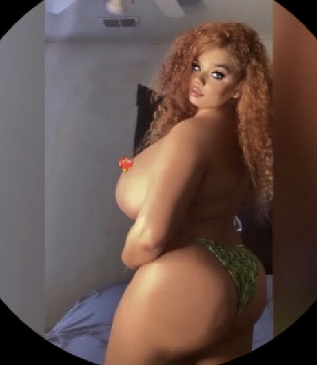 latina solo onlyfans belle érotique photos