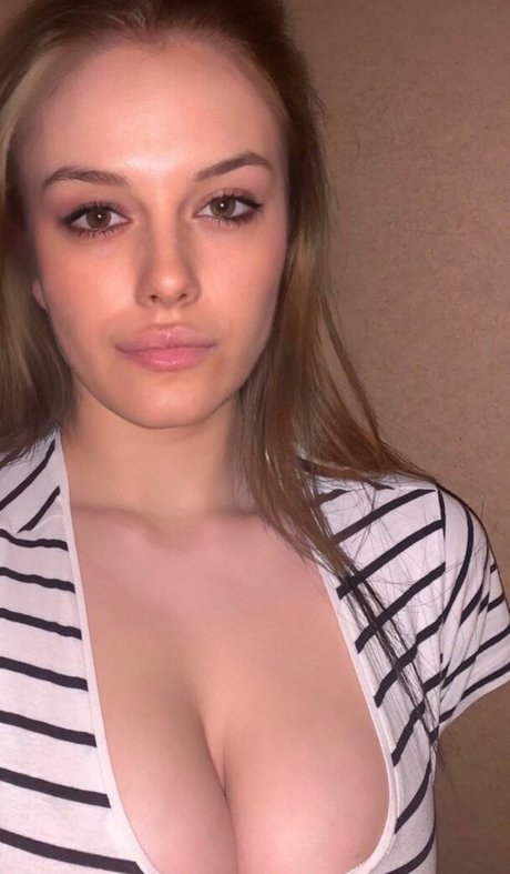 filles emo onlyfans haut hd des photos