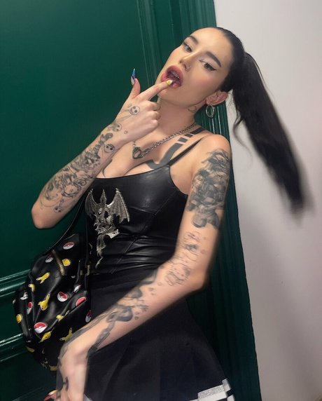 Zeliahxo modèle de haute qualité photos