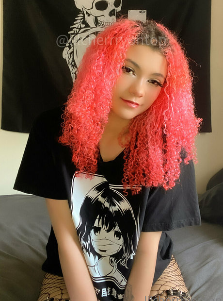 lilcherrryontopfree star du sexe des photos