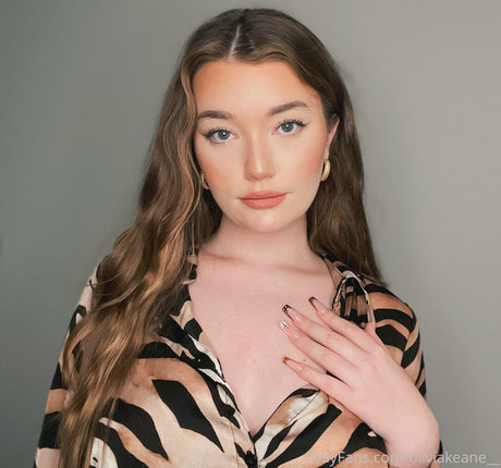 oliviakeane__ star du porno en haute qualité img