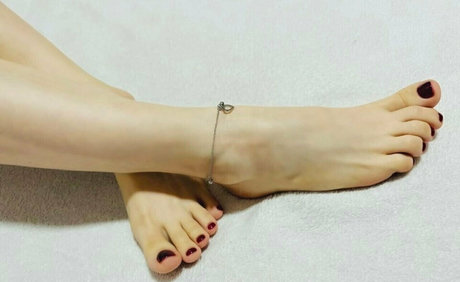 feetassticalexis étoile nue galeries