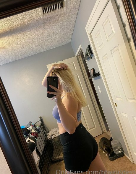 bbygirldess modèles nus images