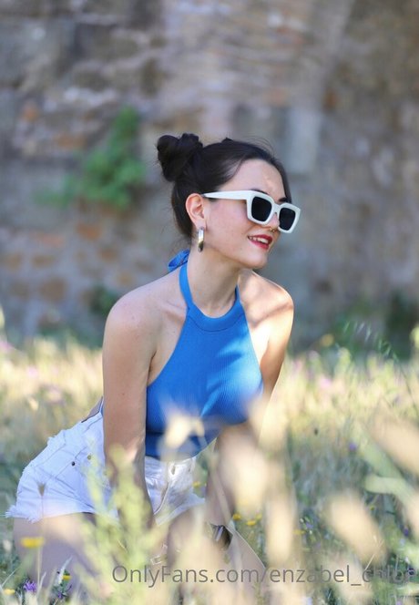 enzabel chloe actrice xxx collection