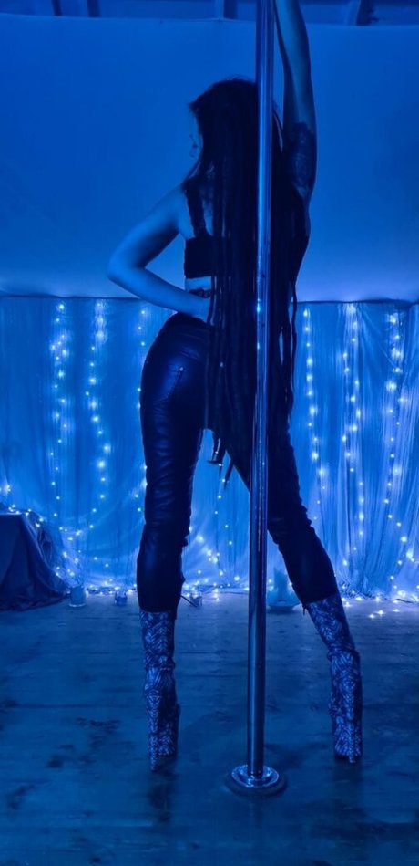 blazediablo actrice de sexe des photos