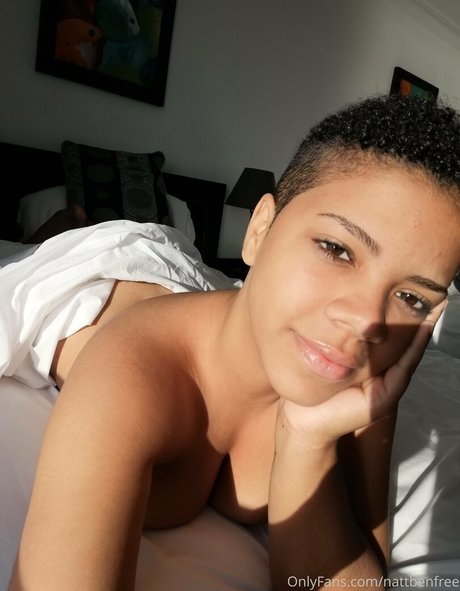 nattbenfree star du porno des photos